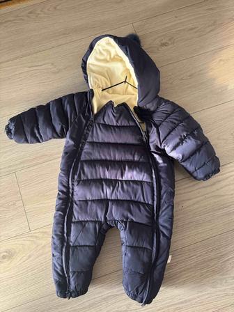 Отдам вещи и игрушки 6-10 мес