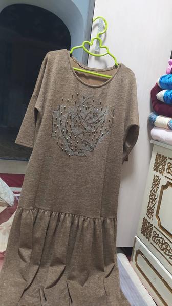 Продам Платье бу в отличном состоянии размер 52, 54..