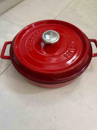 Чугунный сотейник Lava