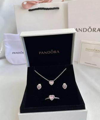 Серебро украшения - PANDORA состоит из кольца, колье, и серьги