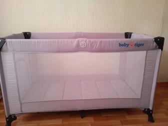 Детская кроватка (манеж)