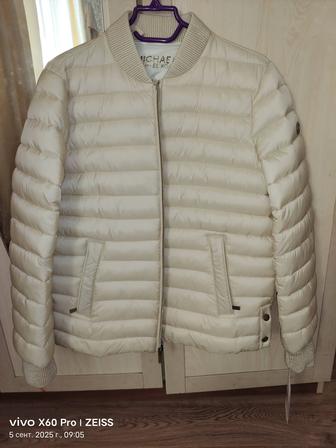 Продам куртку Machael Kors