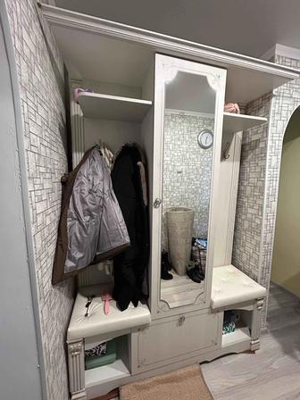 Срочно продам прихожую