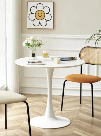 Продам стол