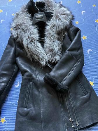 Продам дубленку молодежную XS натуралка