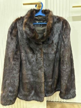 Продам норковую шубу женская