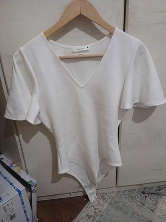 Кофта М юбка L размер сапоги осенние 38 размер подойдёт для 37 и 38 у кого