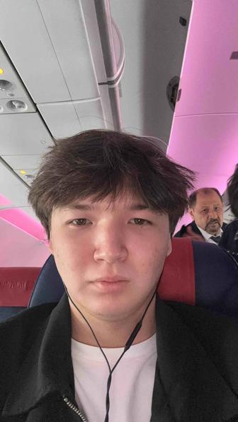 Менеджер по продажам
