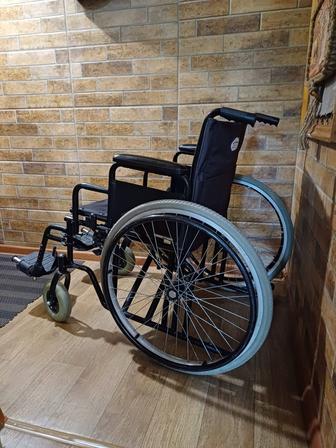 Продам Инвалидную коляску