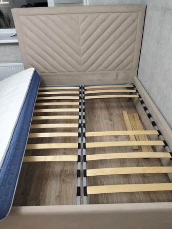 Бесплатно кровать 2х спальный