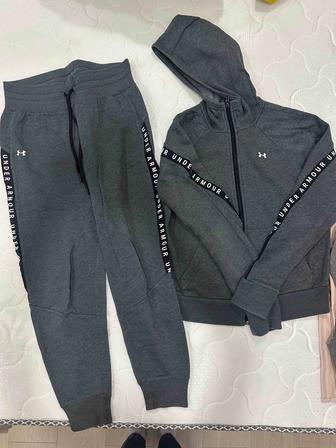 Костюм спортивный under armour