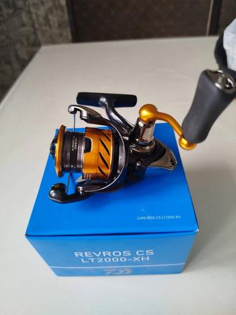 Продам катушку daiwa revros 2000LT для спининга