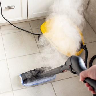 Уборка квартир или помещений. Чисто как для себя- уборка с пароочистителем.