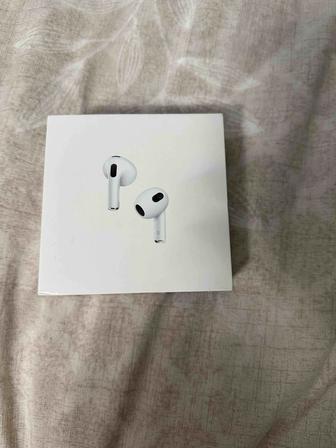 Продаю AirPods 3 with