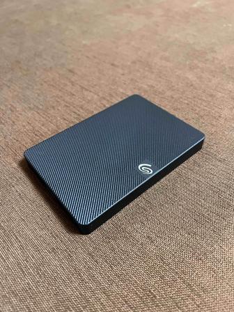 Внешний жесткий диск Seagate 2Tb HDD