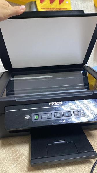 Принтер 3/1 Epson продам срочно