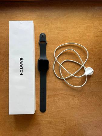 Продам Apple Watch  44 мм