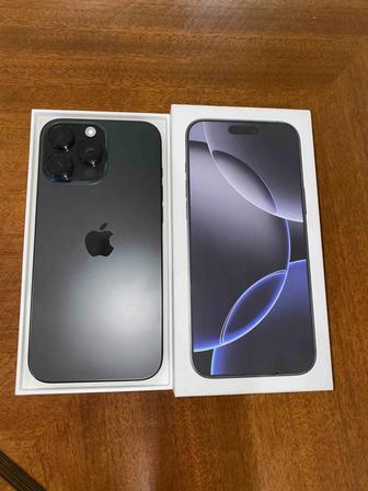 Продам iPhone 16 pro max 256gb чёрный пользовался 2 месяца заряд 100%