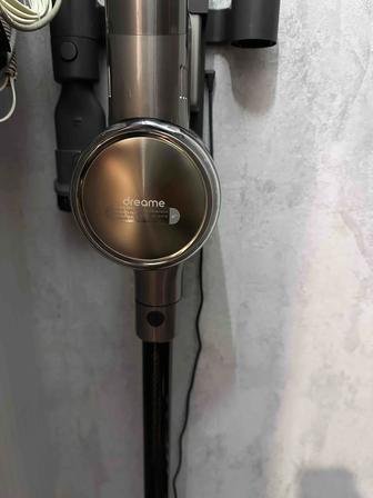 Вертикальный пылесос