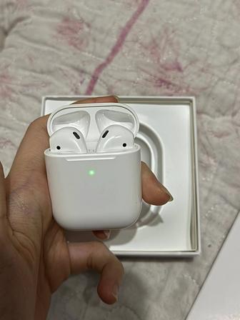 Продам Airpods 2 люкс копия