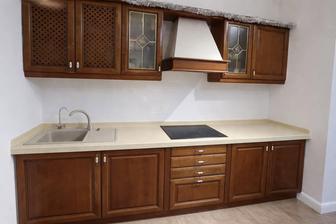 Продам кухонный гарнитур чистое дерево
