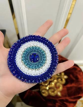 Брошка - козмоншак