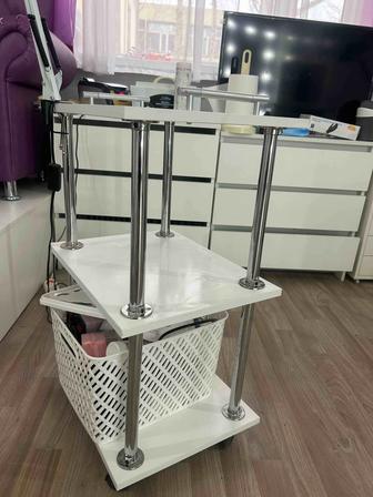 Помощник на колесиках