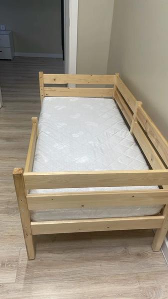 Кровать детская