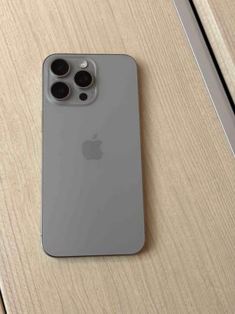 Продам IPhone pro max15 256