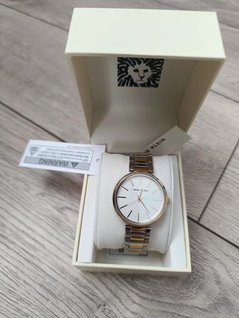 Продам часы