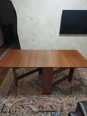 Продам стол