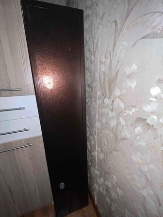 Продам оружейный сейф на 3 ружья