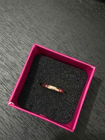 Кольцо золотое с бриллиантами