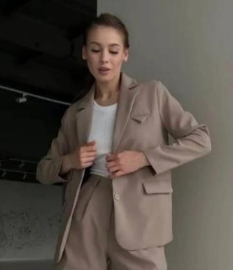 Стильный женский пиджачок