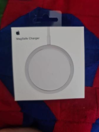 Беспроводной зарядка Apple