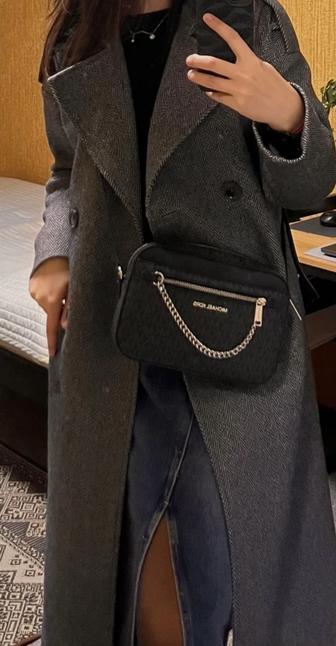 Продаю пальто