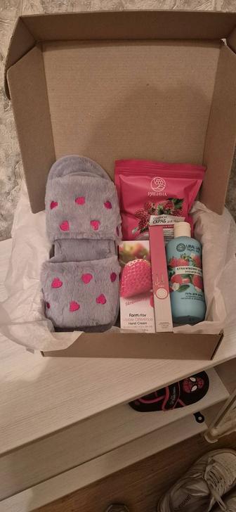 Подарочные боксы