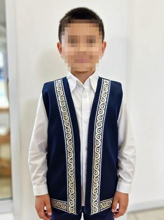 Национальные жилетки