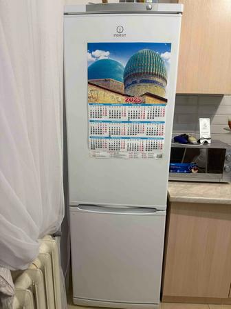 Продам холодильник в рабочем состоянии