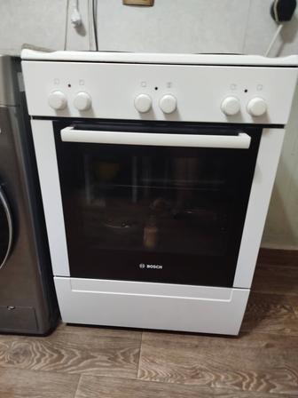 Продам электрическую плиту4 комфортную б/у