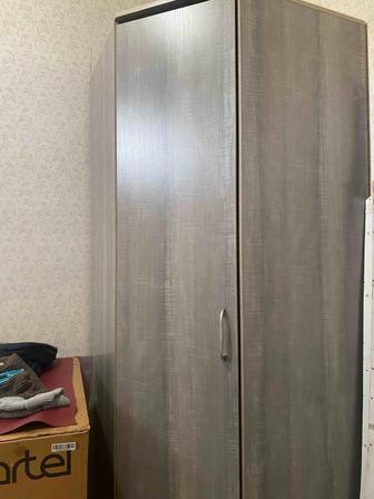 Шкаф угловой