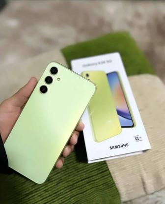 продаю Samsung A34 8/256 в хорошем состоянии