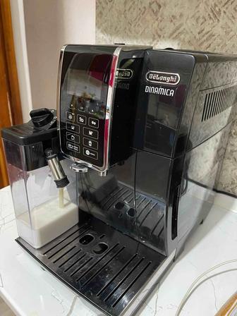Кофемашина Delonghi Dinamica