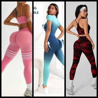 Комплект / лосины / тайтсы / push up / шорты / топ