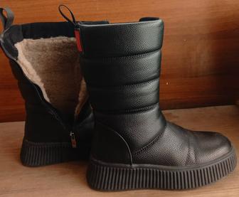 Продам сапожки зимние
