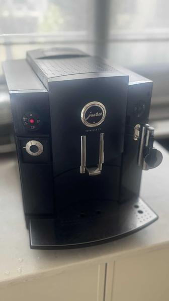 Jura Impressa C9 кофемашина, требует ремонта