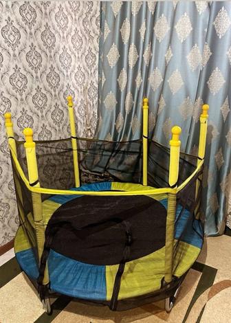 Детский батут