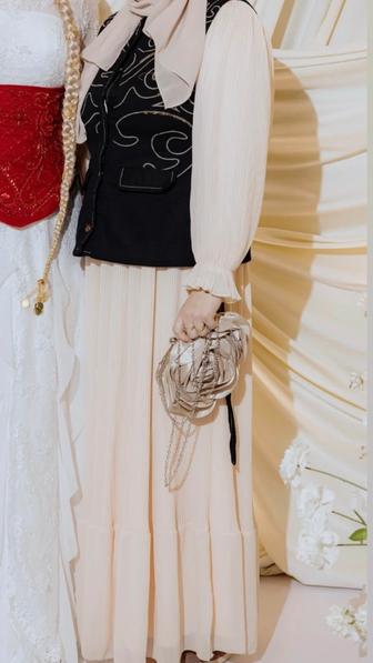 Длинное нарядное платье