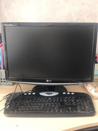Продам монитор LG flatron w2252TE с клавиатурой