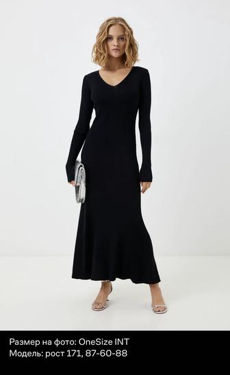 Allegro трикотажное платье